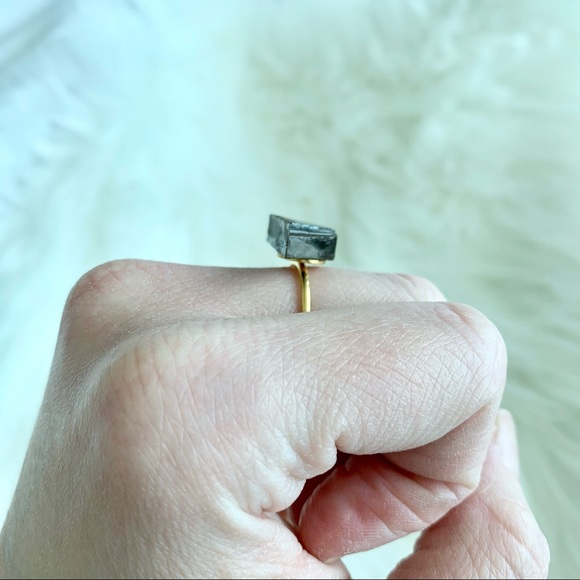 Green Ammolite Stone 14k Gold Ring Adjustable Size - Picture 7 of 12